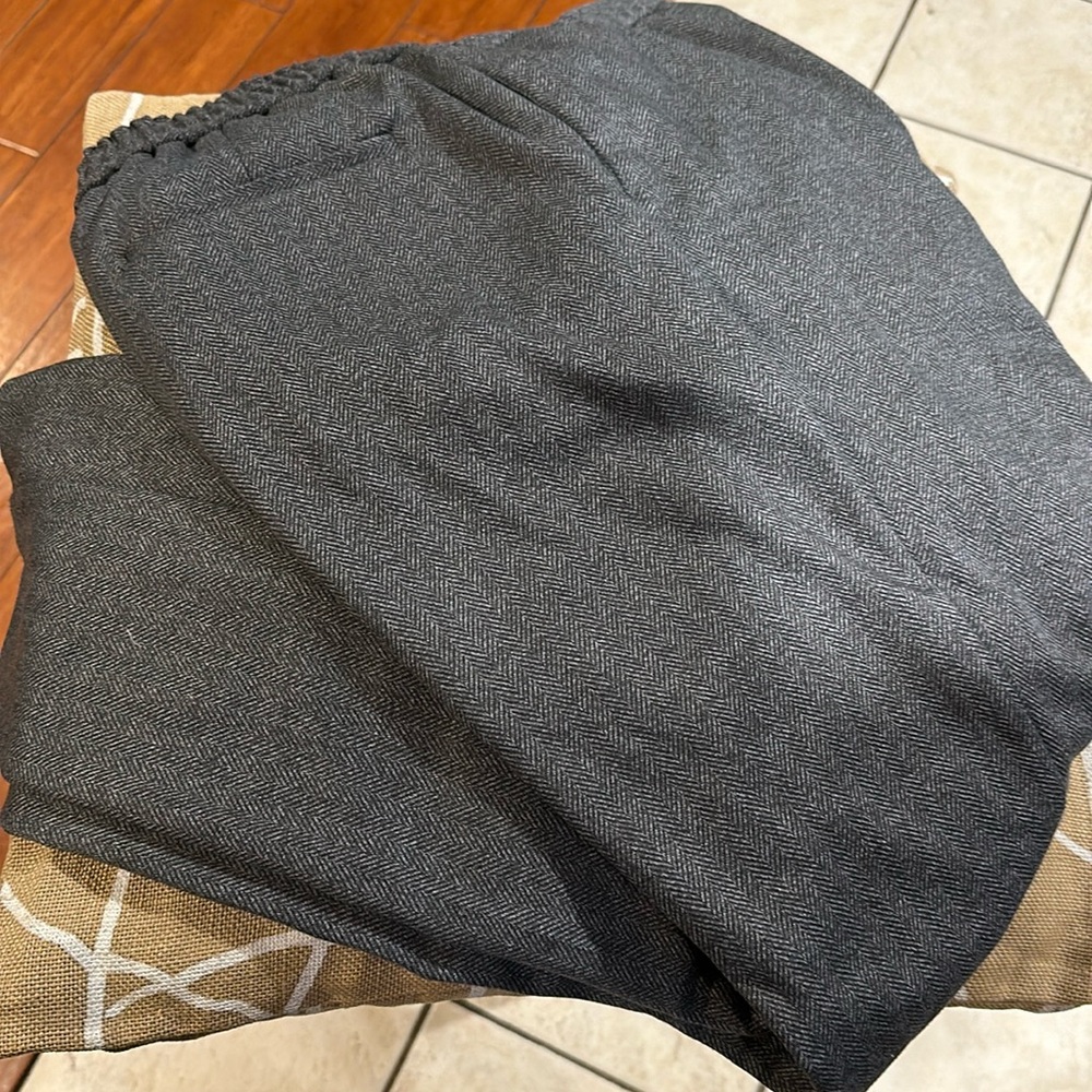 Men’s gray twill pants